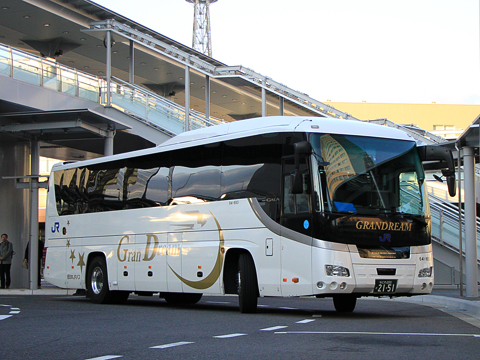 西日本JRバス「グランドリーム広島/大阪号」　2151