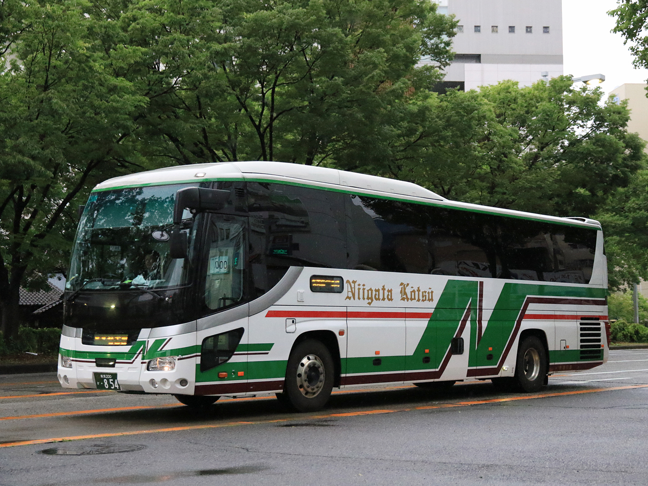 新潟交通「新潟名古屋線」　・854