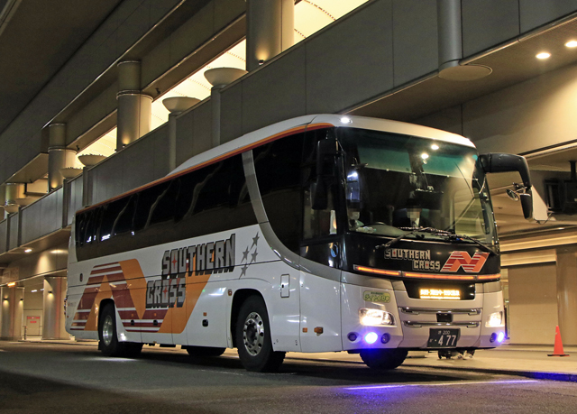 南海バス「サザンクロス」長野線　･477　なんば高速バスターミナルにて