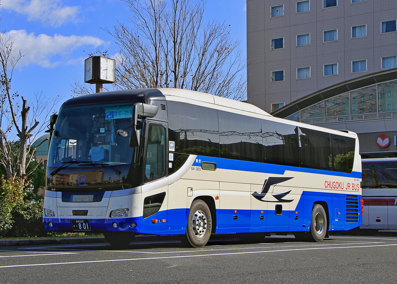 中国JRバス「出雲ドリーム博多号」　641-3395
