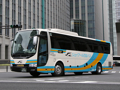 JR四国バス「ドリーム高松号」　6901