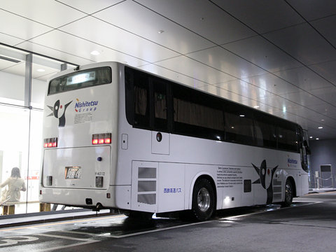 西鉄高速バス「桜島号」夜行便　4012　リア